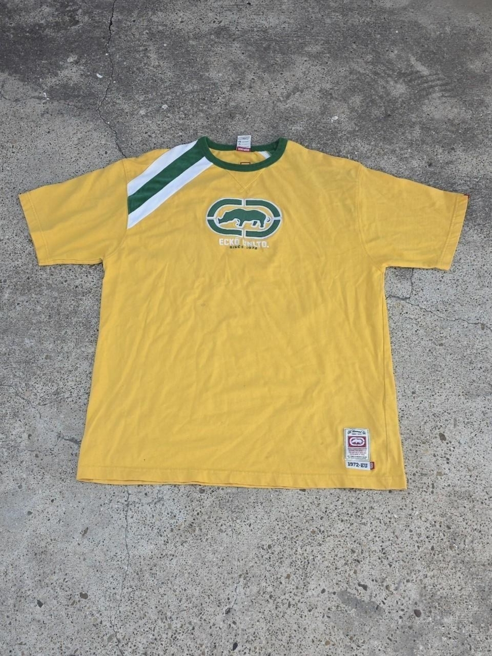 Y2K Ecko Unltd Shirt Size XL Yellow